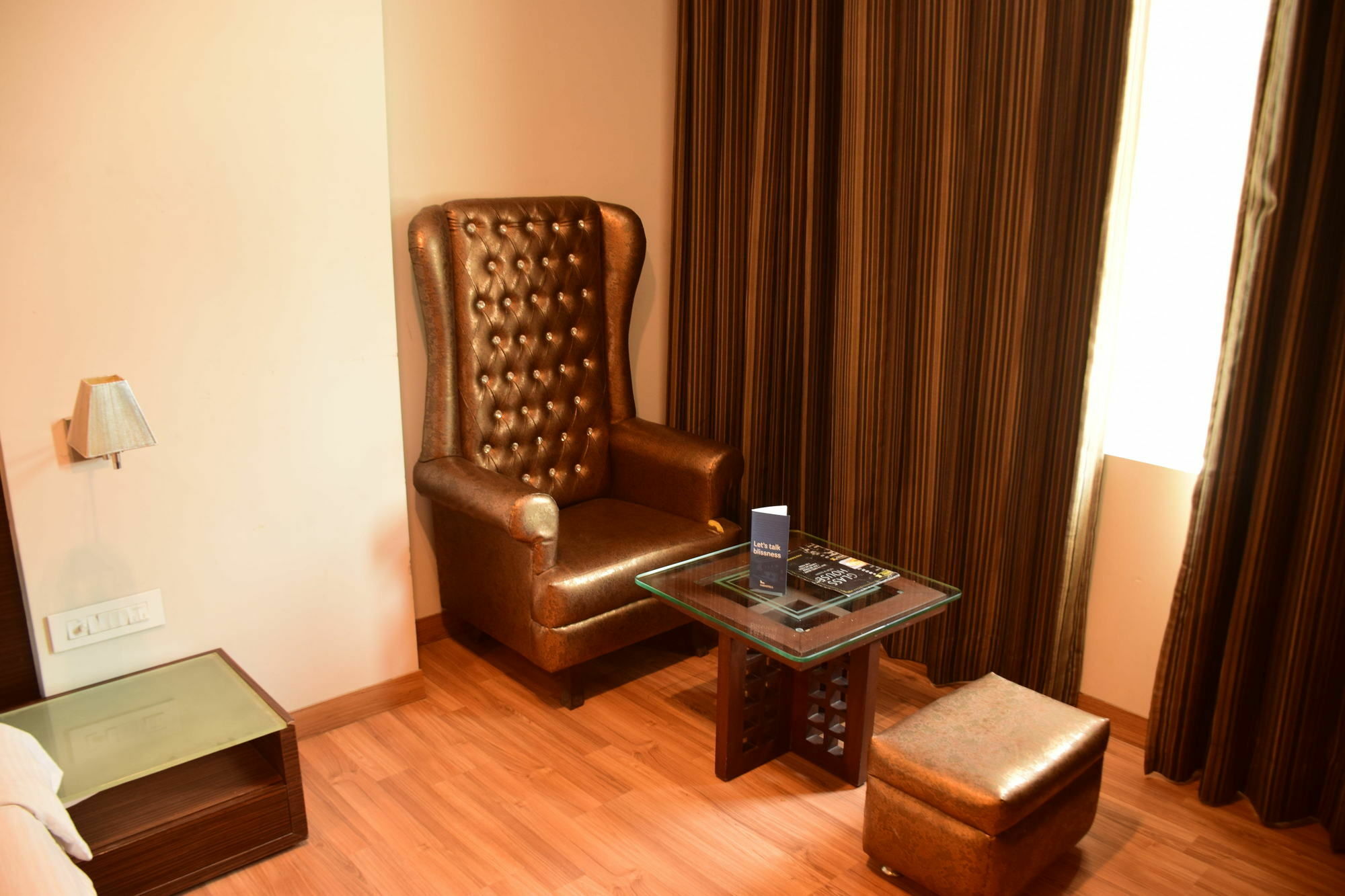 Fabhotel Prudent Amritsar Exterior photo